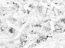 Crinkle Cut Paper Shred Small Packs: Green / 1 Pack / 2 oz Bag