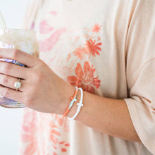 Jesus Bracelets (silicone cross bracelets): White (1 bracelet) / Small