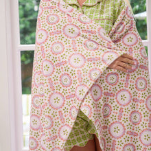 Laura Park Designs - Rosie Fleece Blanket: One Size