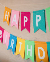 Party Partners - Happy Birthday Felt Banner