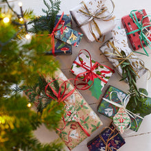 Talking Tables USA - Mistletoe White Christmas Tissue Paper - 4 Sheets