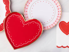 Bonjour Fête - VALENTINE HEART PLATES